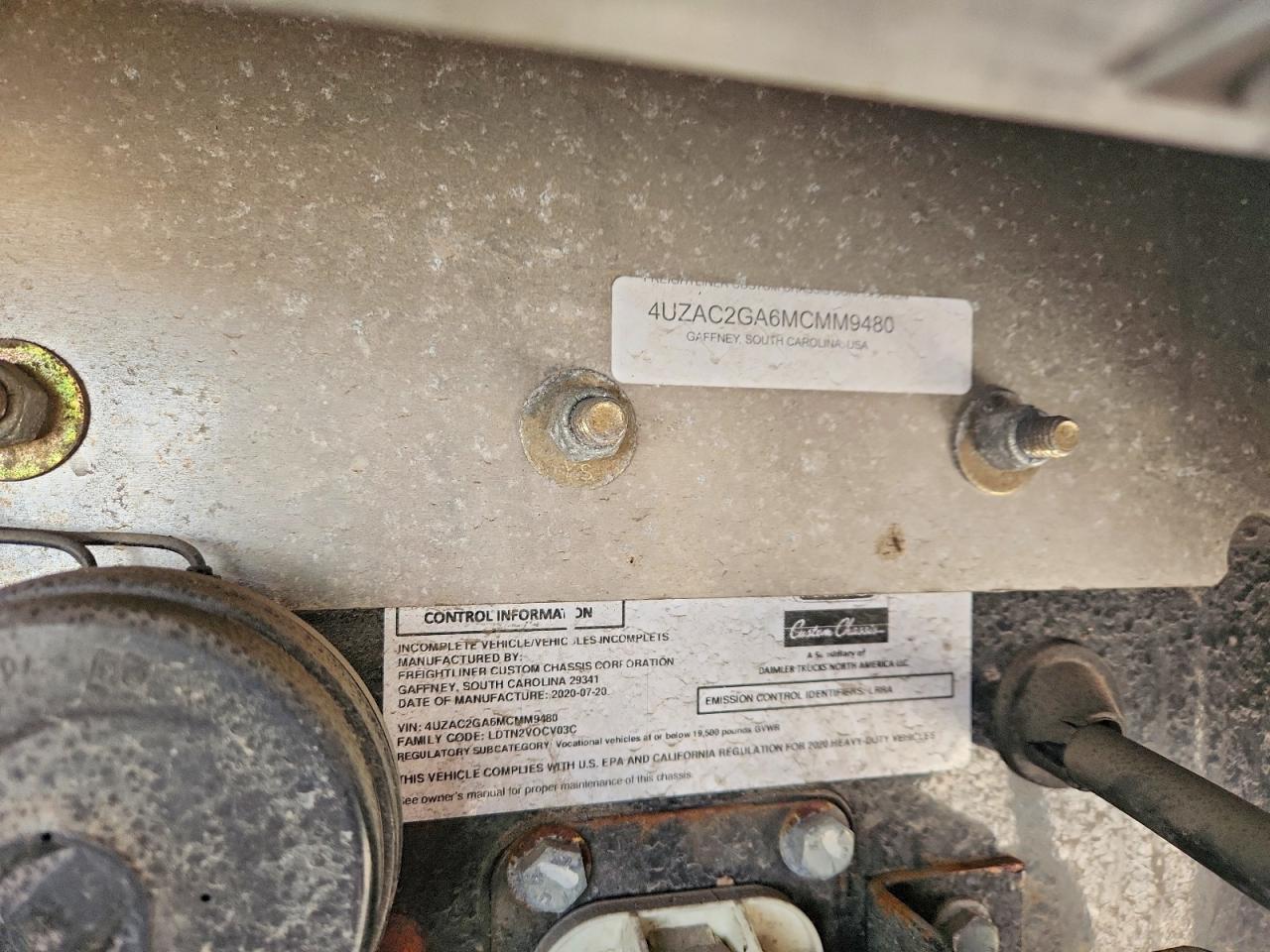 2021 FREIGHTLINER All other VIN 4UZAC2GA6MCMM9480 photo 12