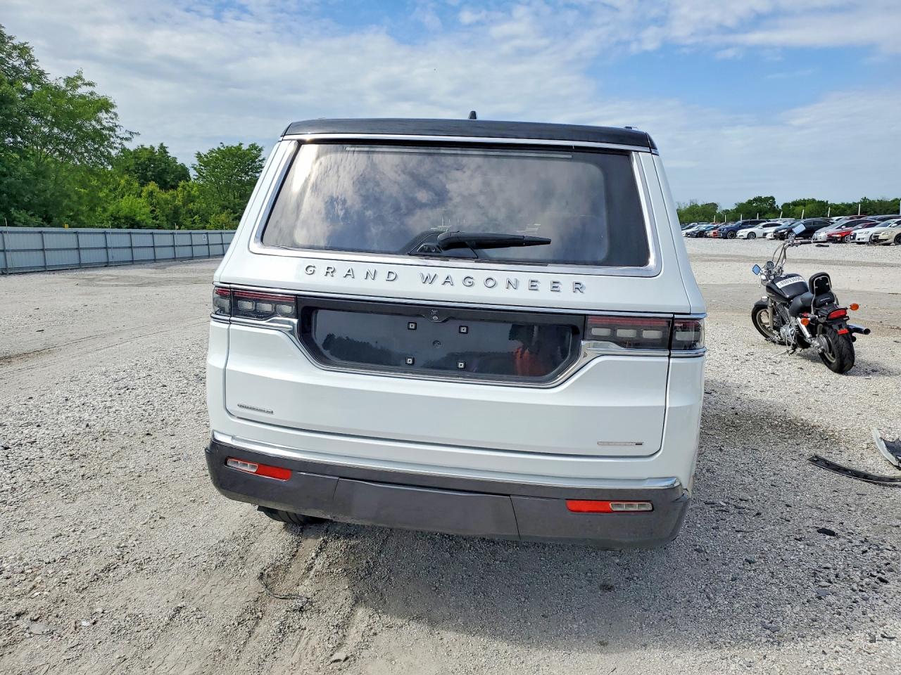 2022 Jeep Grand wago VIN 1C4SJVGJ4NS118405 photo 6