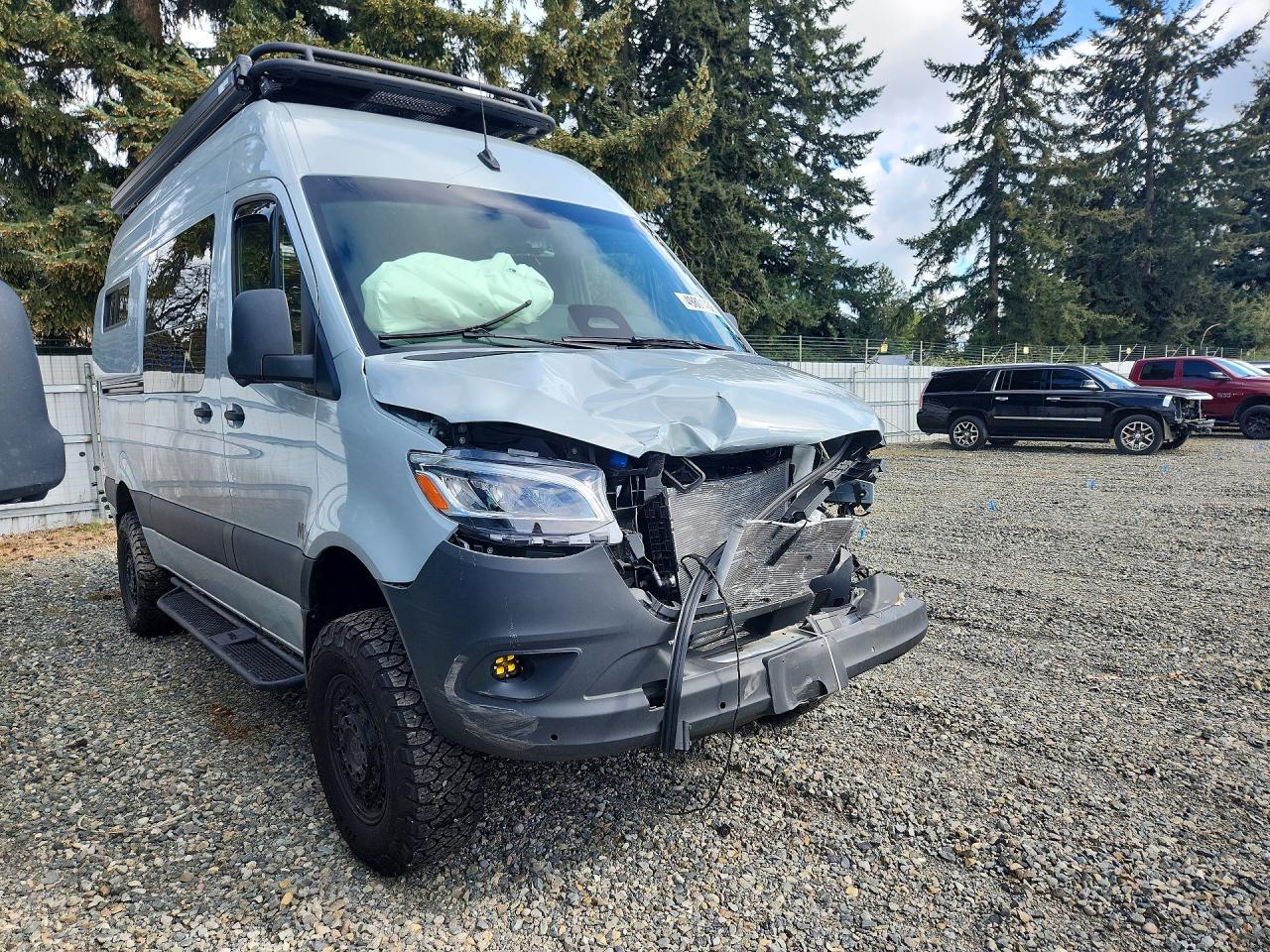 2025 MERCEDES-BENZ Sprinter VIN W1Y4NBVY6ST226134 photo 4