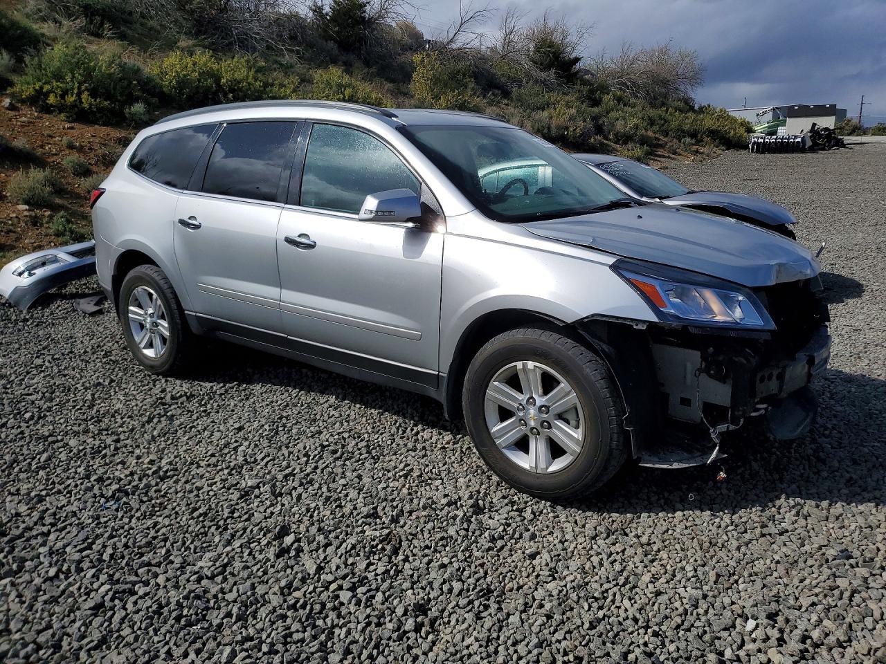 2014 Chevrolet Traverse VIN 1GNKVGKD3EJ290231 photo 4