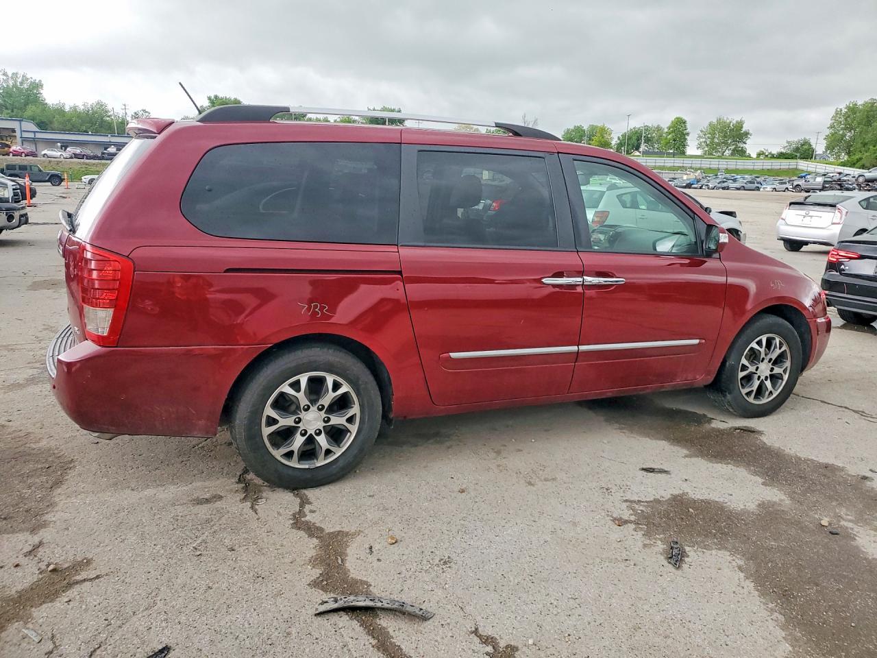 2014 Kia SEDONA VIN KNDMH4C70E6552774 photo 3