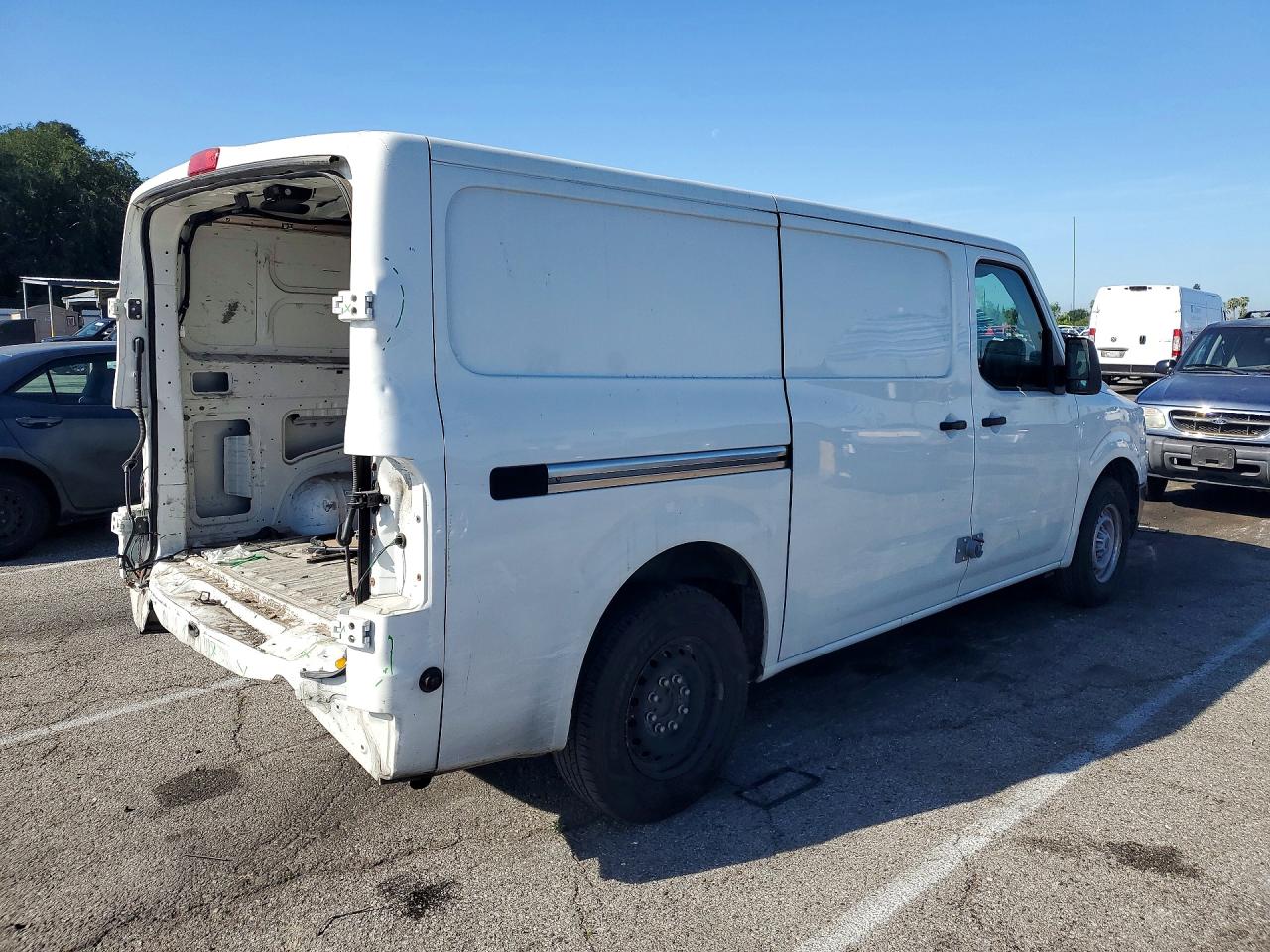 2021 NISSAN Nv 2500 hd VIN 1N6BF0KY4MN803619 photo 3