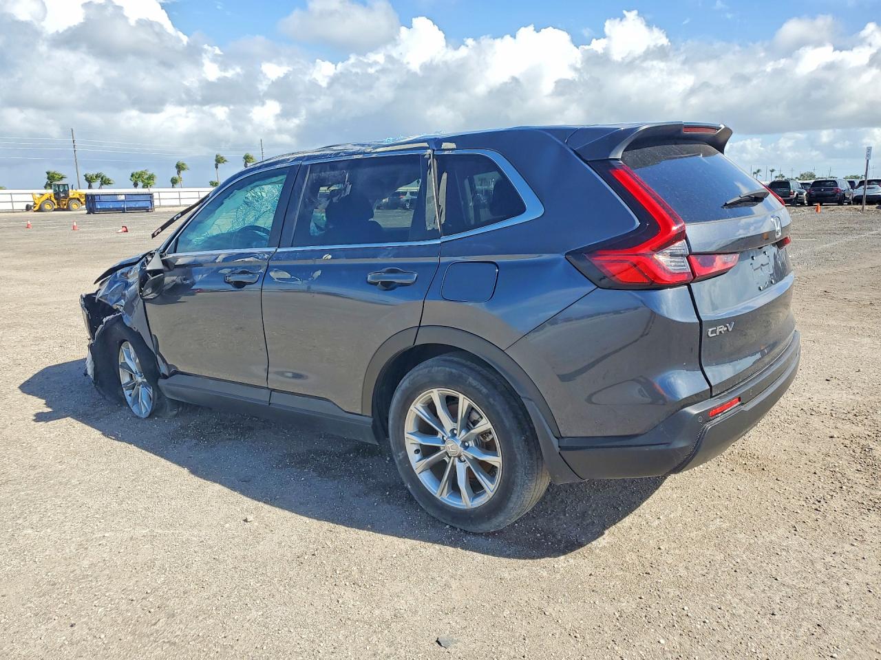 2025 Honda Crv VIN 2HKRS3H7XSH322428 photo 2