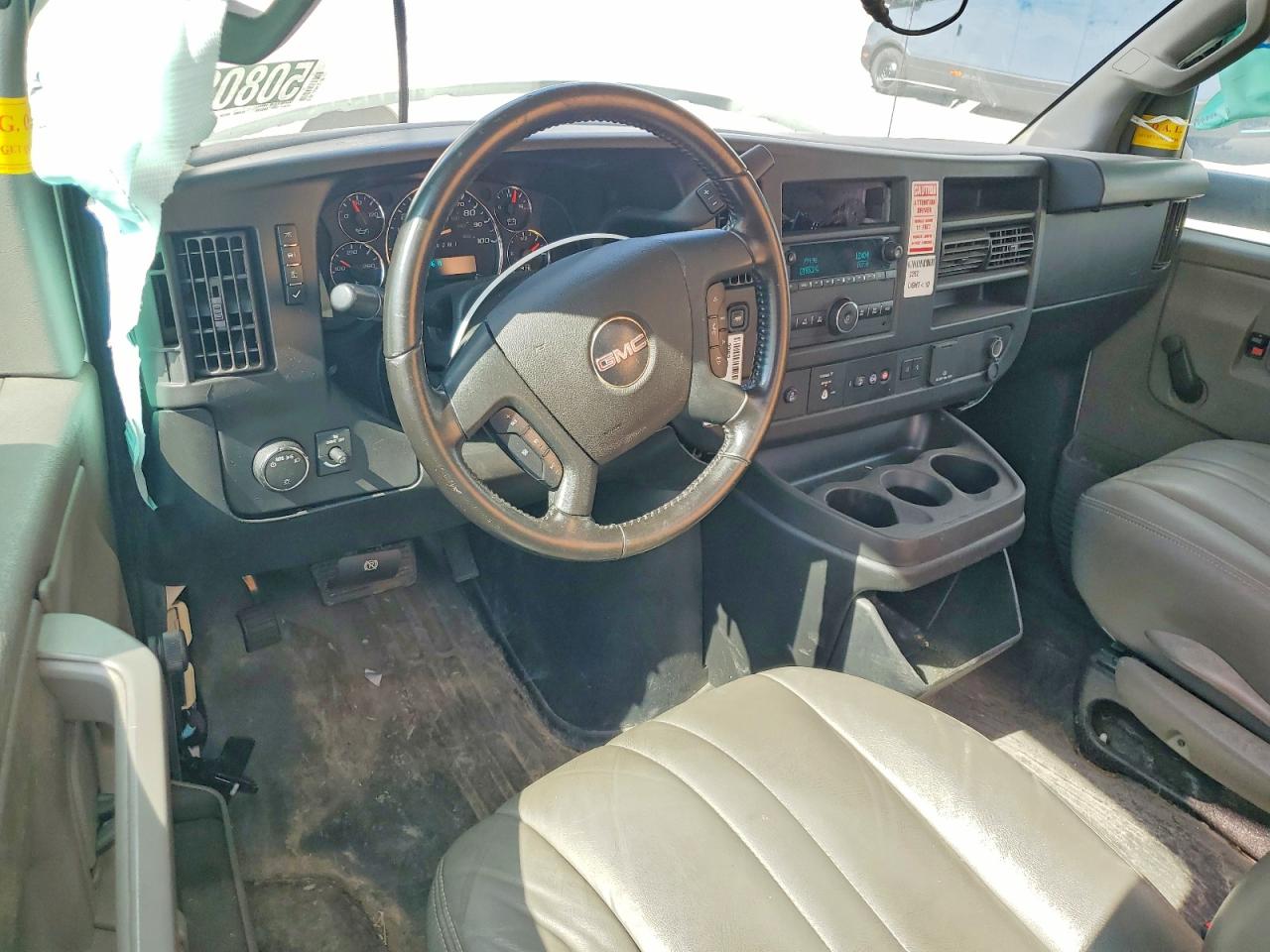 2022 GMC All models VIN 1GD07SF7XN1147502 photo 8