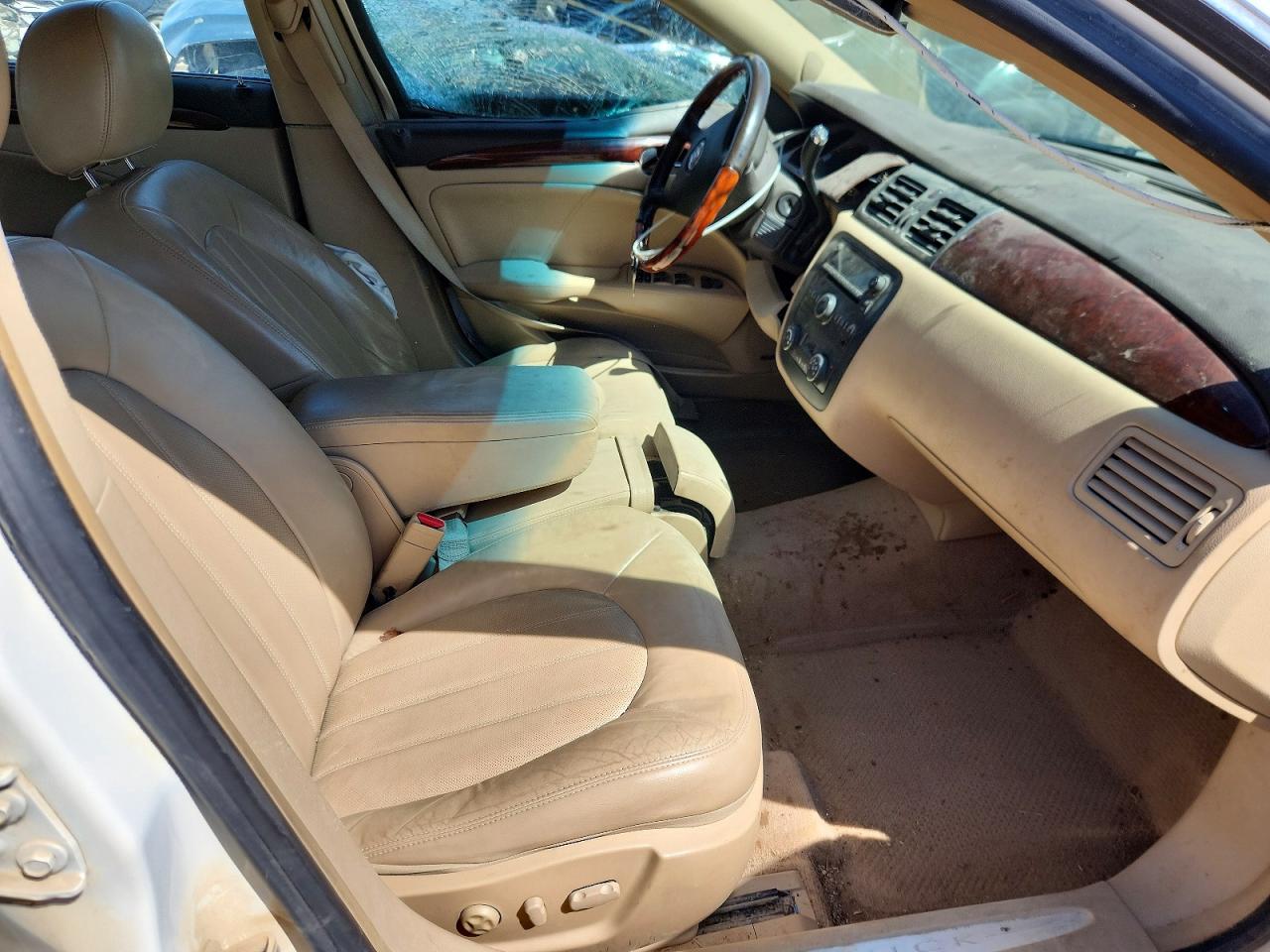 2009 Buick Lucerne VIN 1G4HD57M69U100831 photo 7