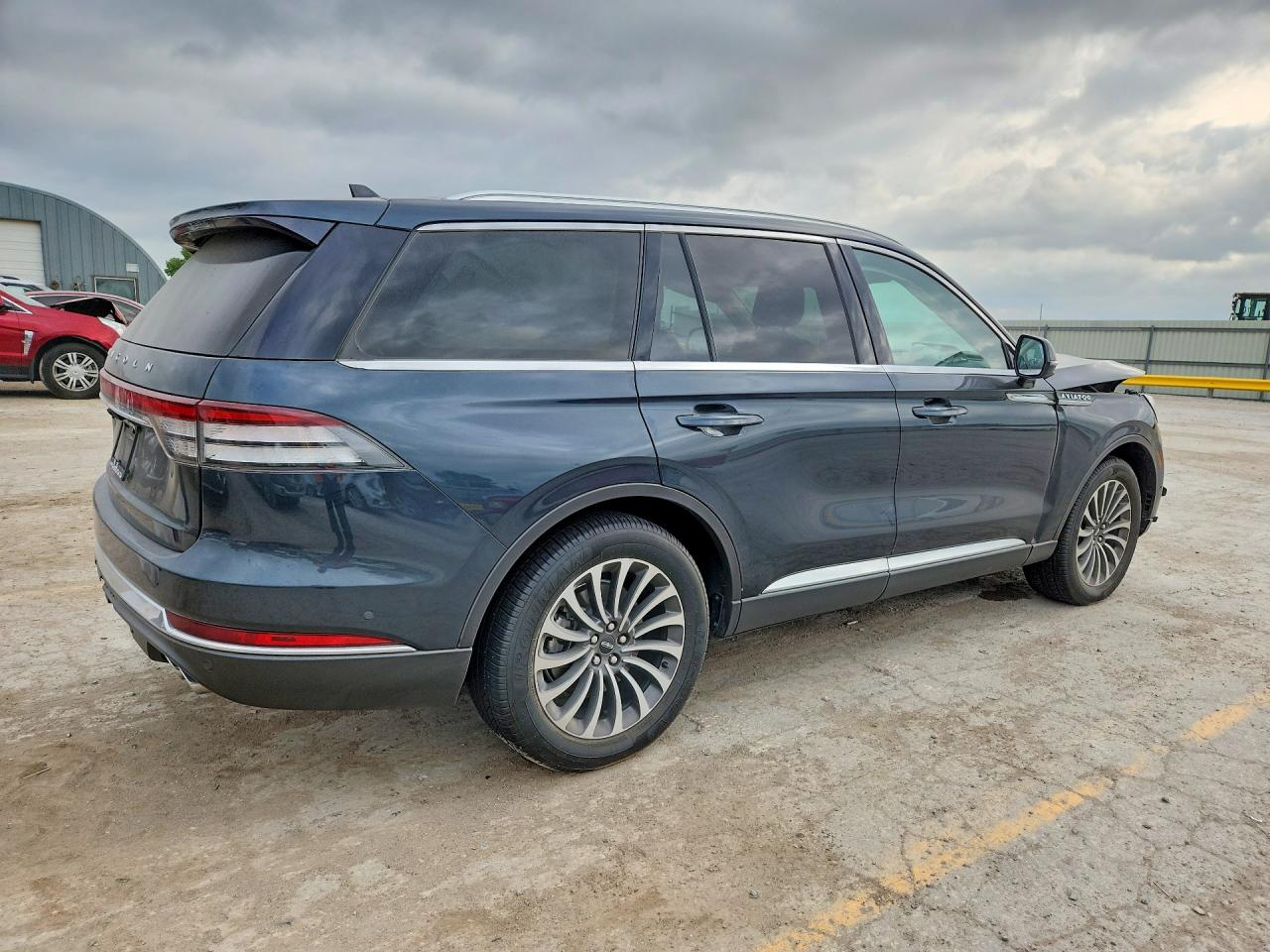 2023 Lincoln Aviator VIN 5LM5J7XC9PGL02344 photo 3