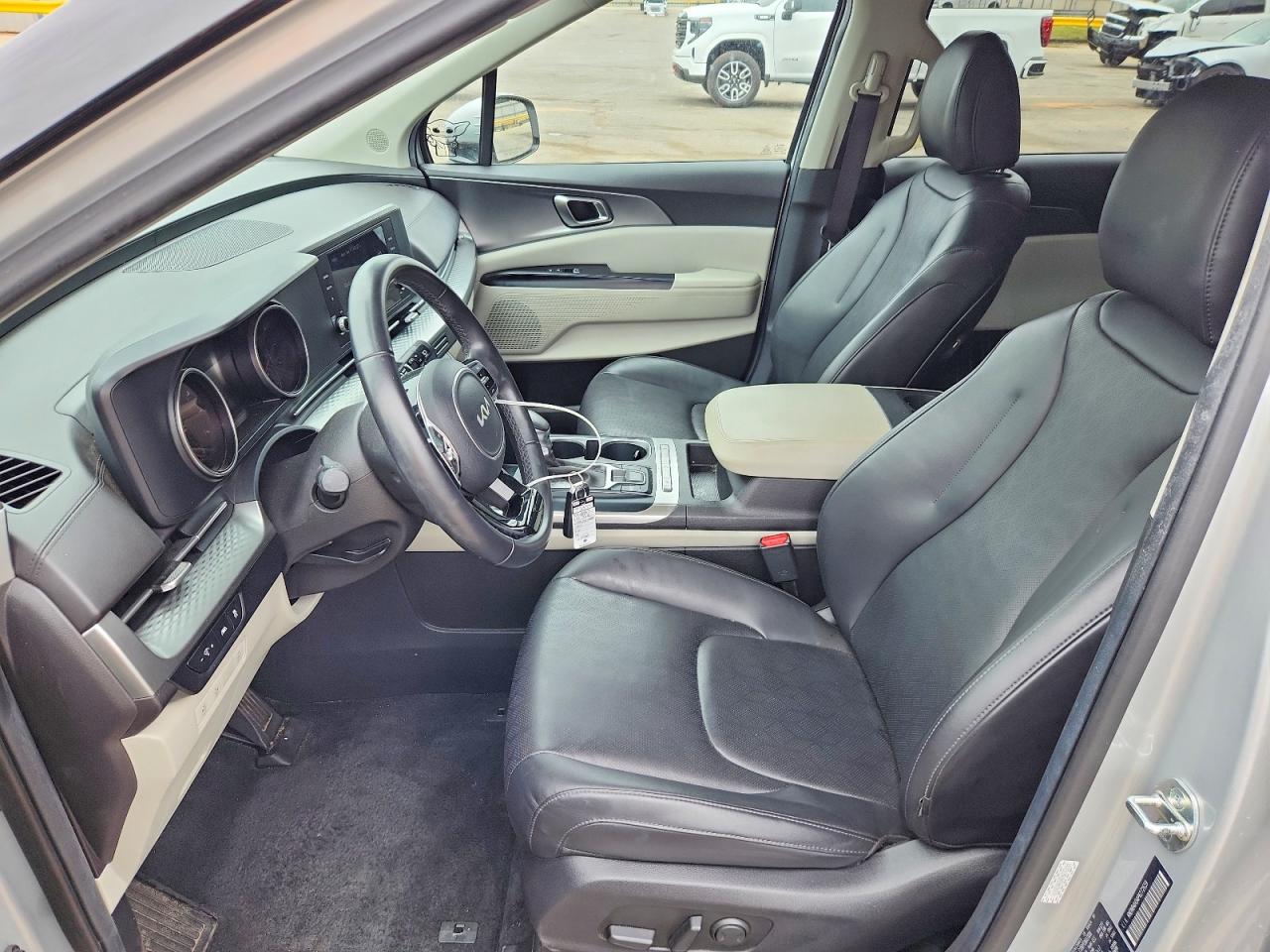 2023 Kia All other VIN KNDNB4H34P6272659 photo 7