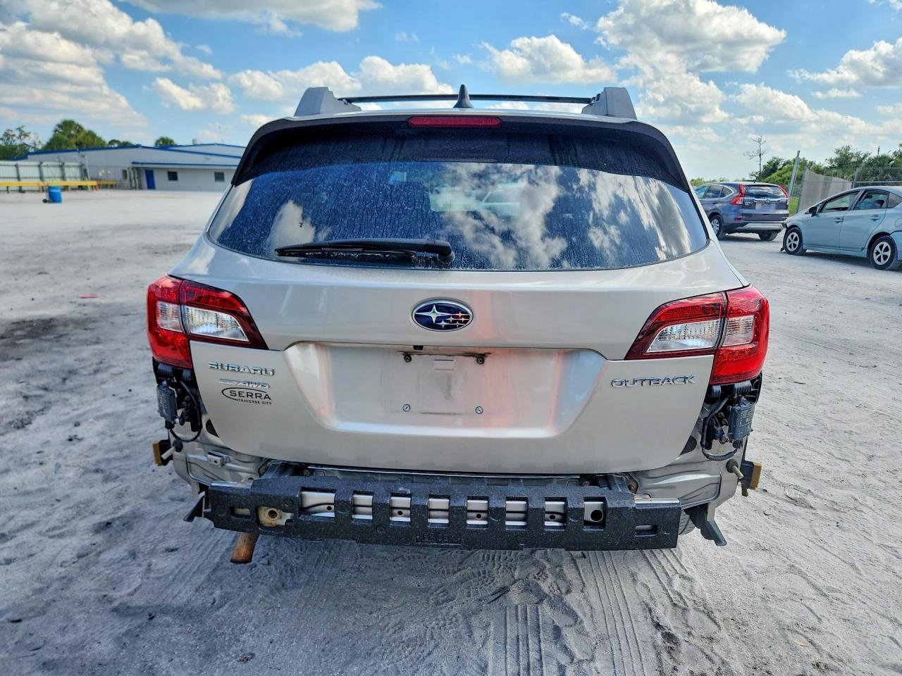 2018 Outback VIN 4S4BSAHC1J3285729 photo 6