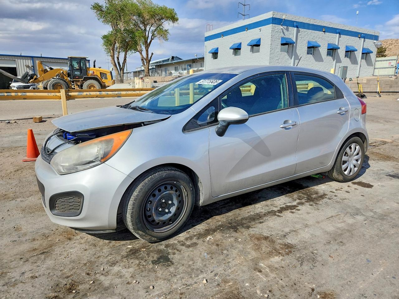 2015 Kia Rio VIN KNADM5A38F6518162 photo 1