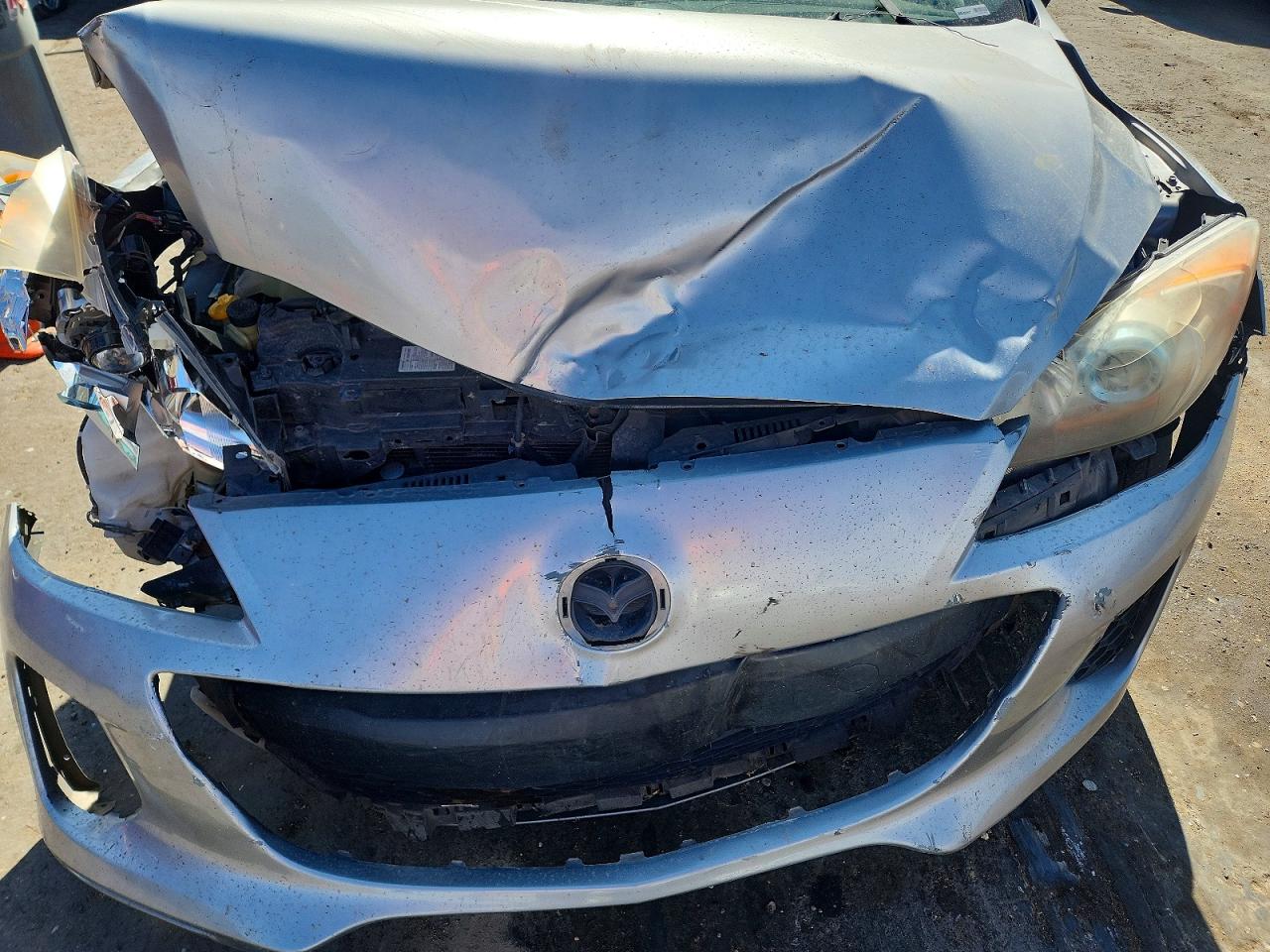2012 MAZD 3 VIN JM1BL1M75C1615476 photo 11