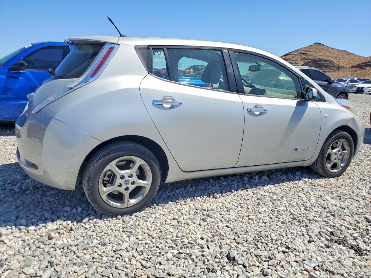 2012 Nissan Leaf VIN JN1AZ0CP0CT022685 photo 3