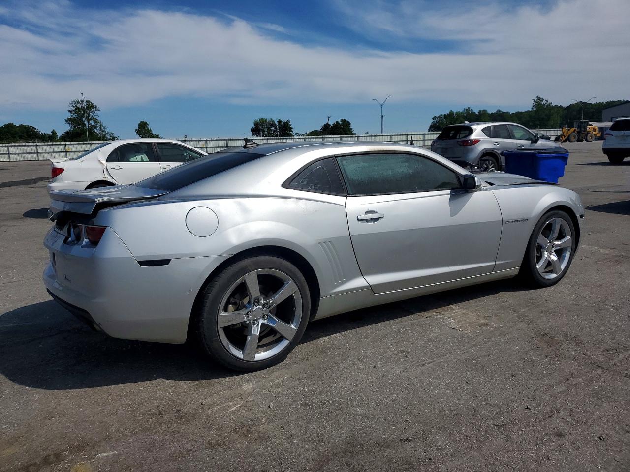 2013 Chevrolet Camaro VIN 2G1FA1E35D9160010 photo 3