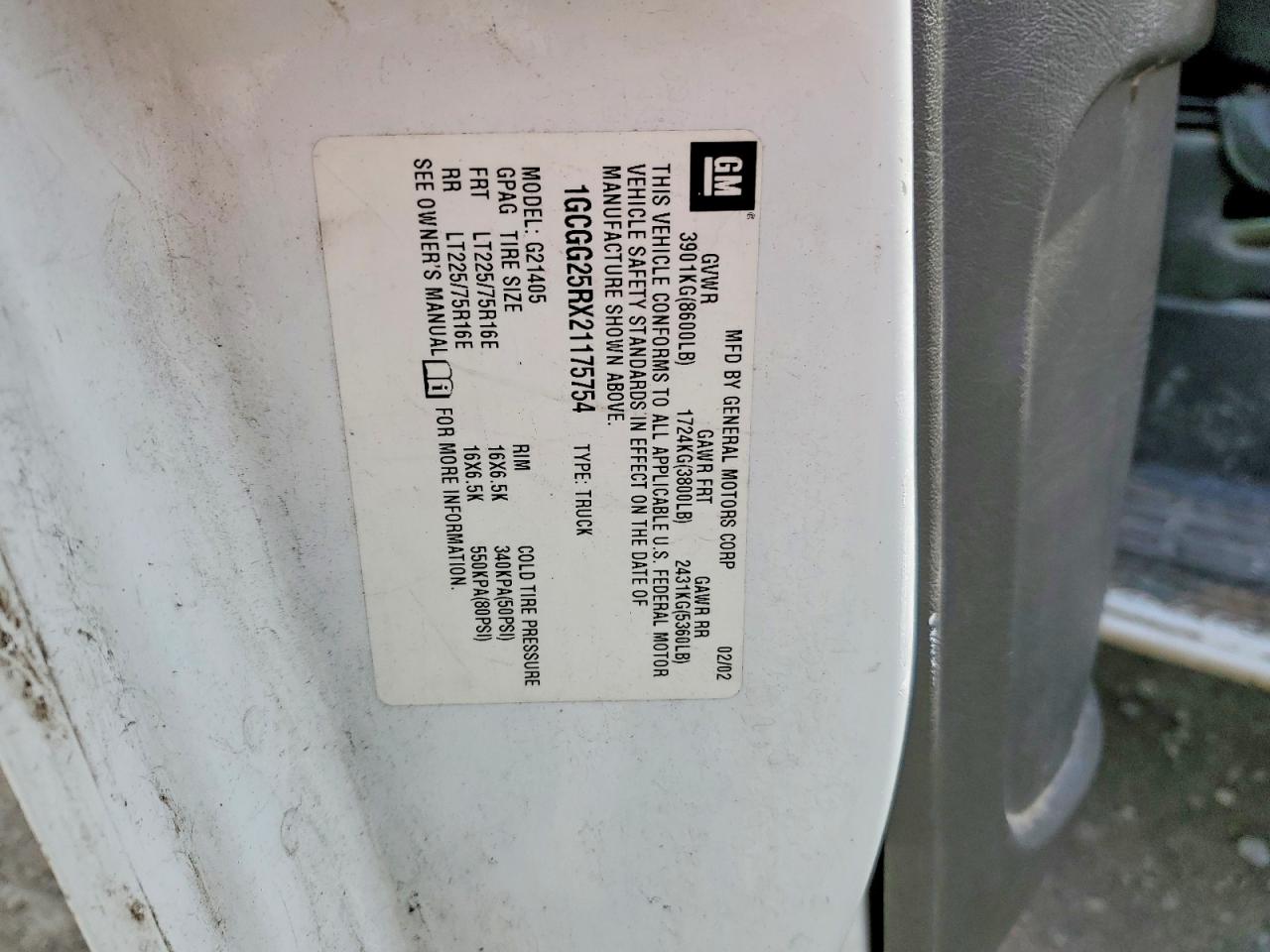 2002 CHEV Express VIN 1GCGG25RX21175754 photo 12