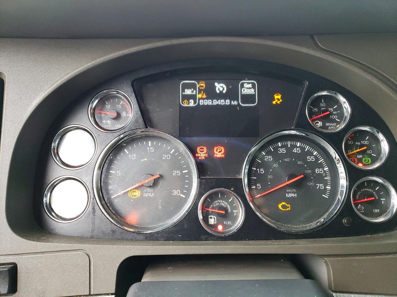 2015 KENWORTH All other VIN 1XKYDP9X0FJ435298 photo 8