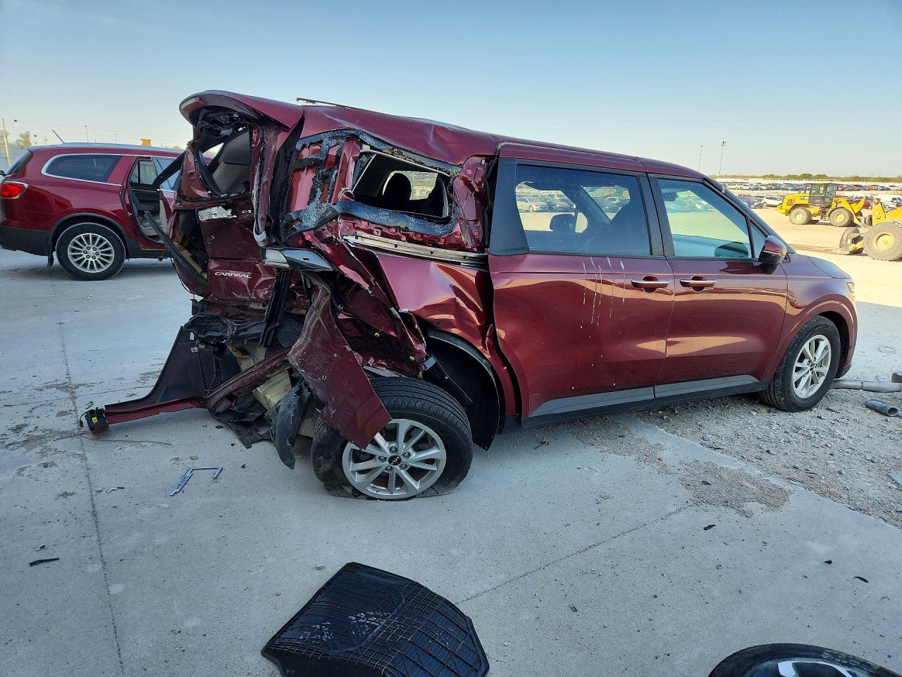 2023 Kia Carnival l VIN KNDNB4H3XP6234787 photo 3