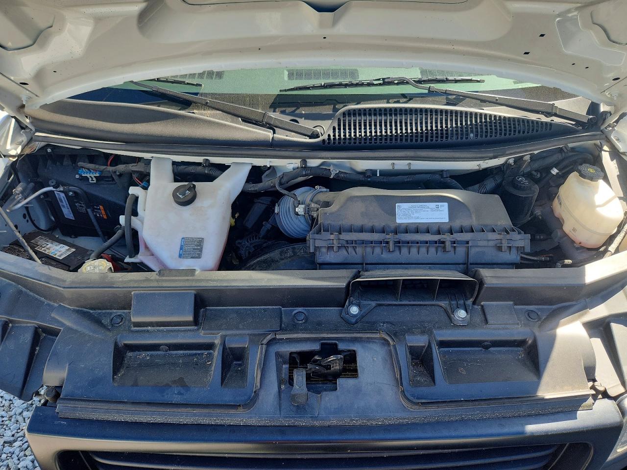 2023 GMC Savana VIN 7GZ37TC73PN008645 photo 12