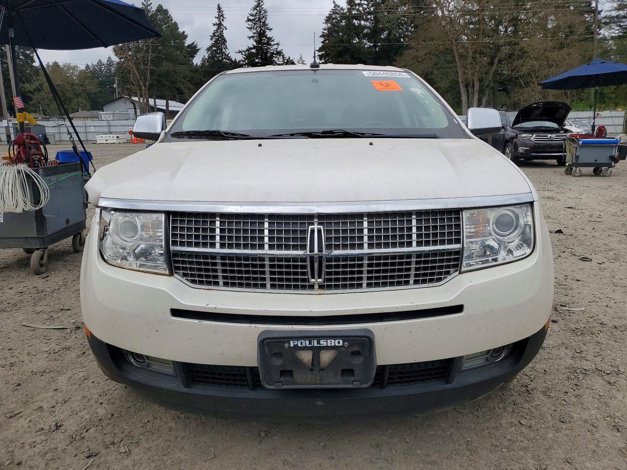 2010 LINCOLN Mkx VIN 2LMDJ6JC8ABJ24589 photo 5