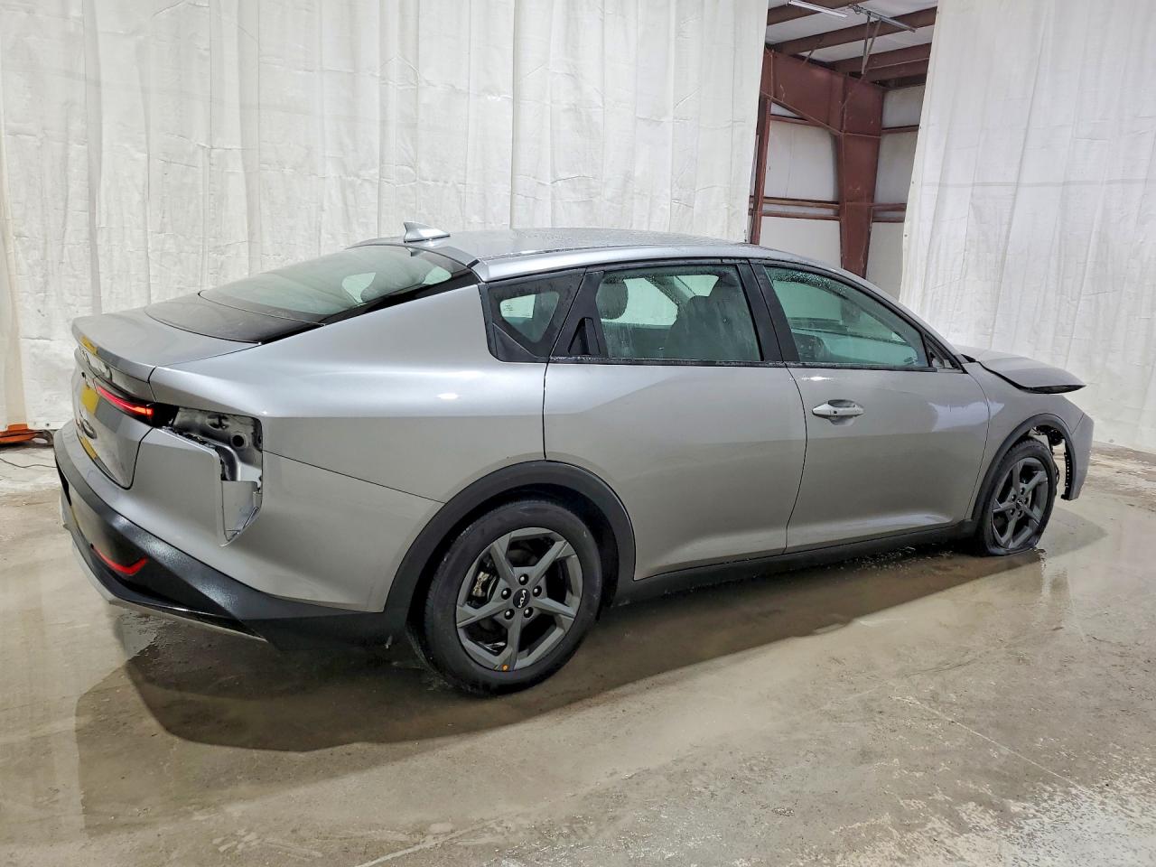 2025 Kia All other VIN 3KPFT4DEXSE054429 photo 3