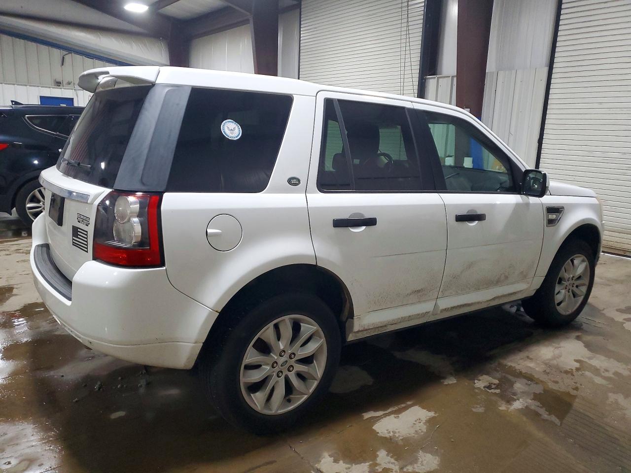 2011 LANDAU Lr2 VIN SALFR2BN8BH273477 photo 3