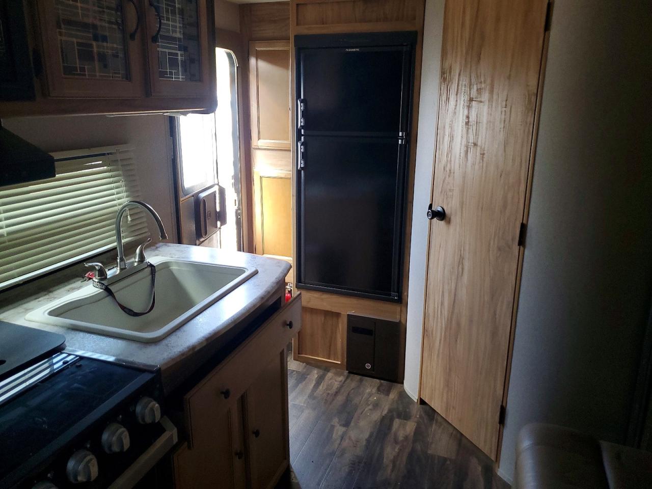 2018 FOREST Freedom ex VIN 5ZT2FEHB4JS032285 photo 5