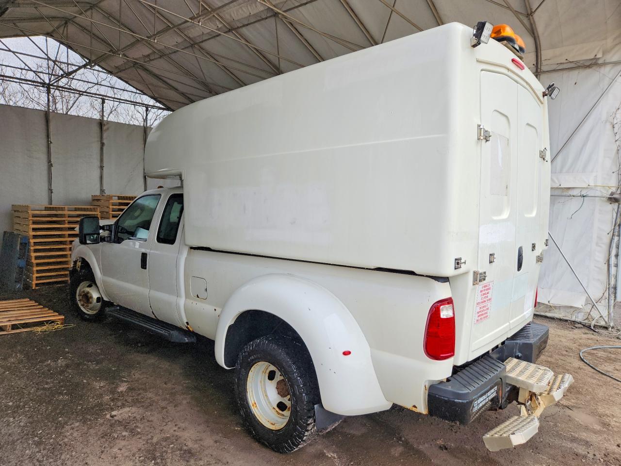 2012 Ford F350 VIN 1FT8X3C60CEB34885 photo 2