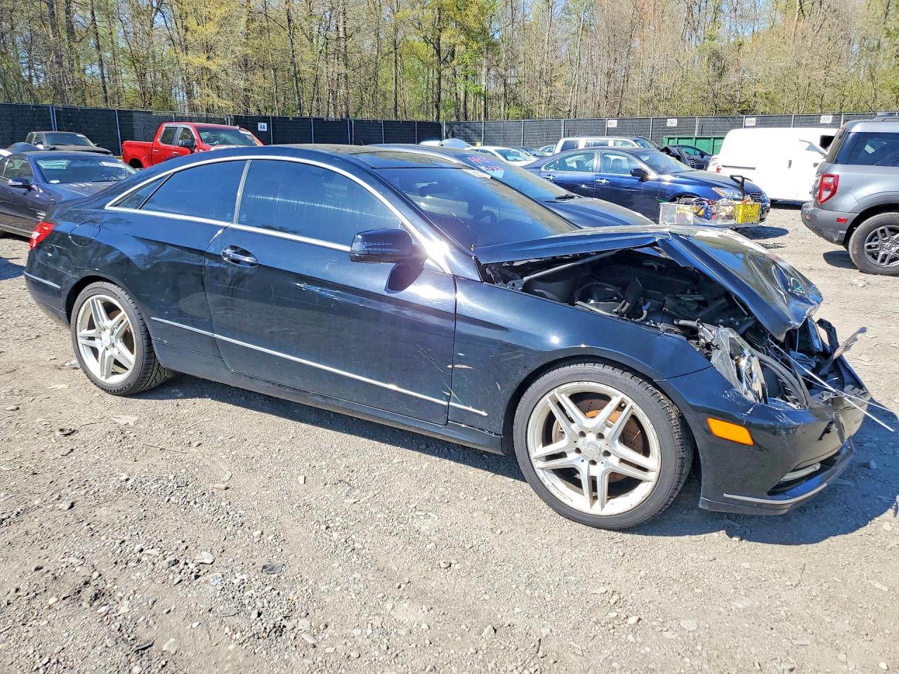 2013 Mercedes-Benz E-class VIN WDDKJ8JB8DF211671 photo 4