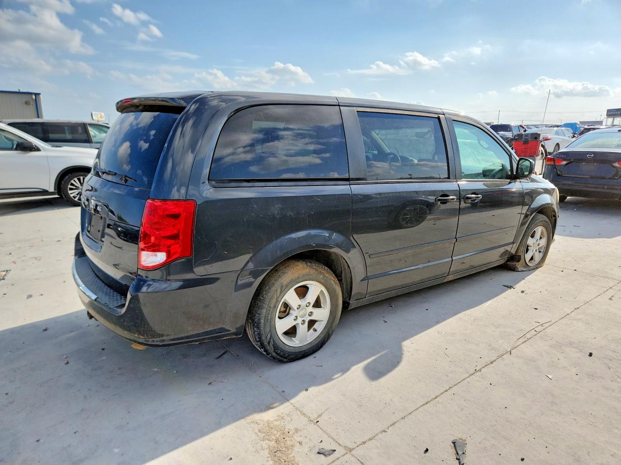 2011 Dodge Caravan VIN 2D4RN3DG9BR682969 photo 3