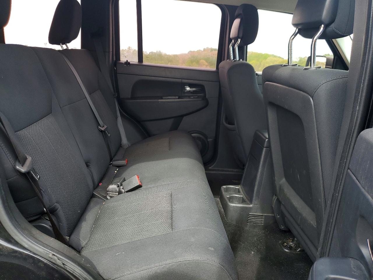 2012 Jeep Liberty VIN 1C4PJMAK1CW105246 photo 10