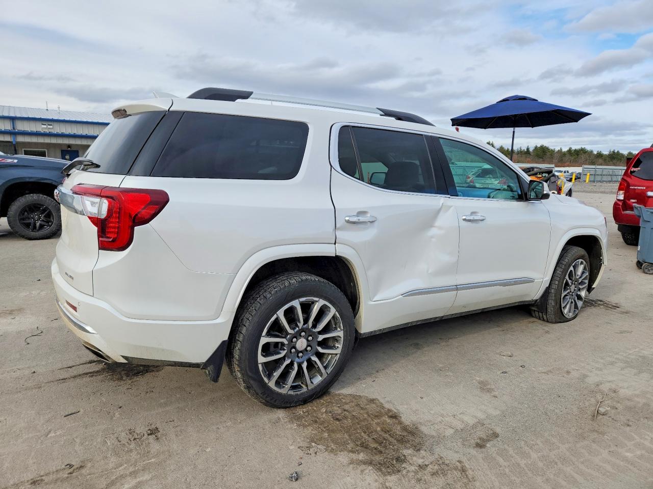 2020 GMC Acadia den VIN 1GKKNXLS7LZ181859 photo 3