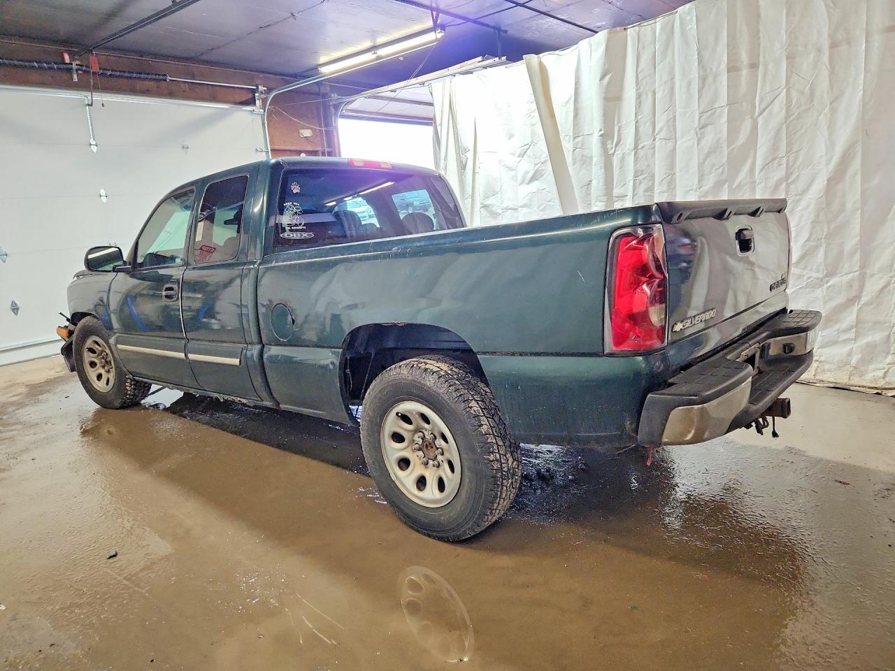 2005 Chevrolet All models VIN 2GCEC19V851207569 photo 2