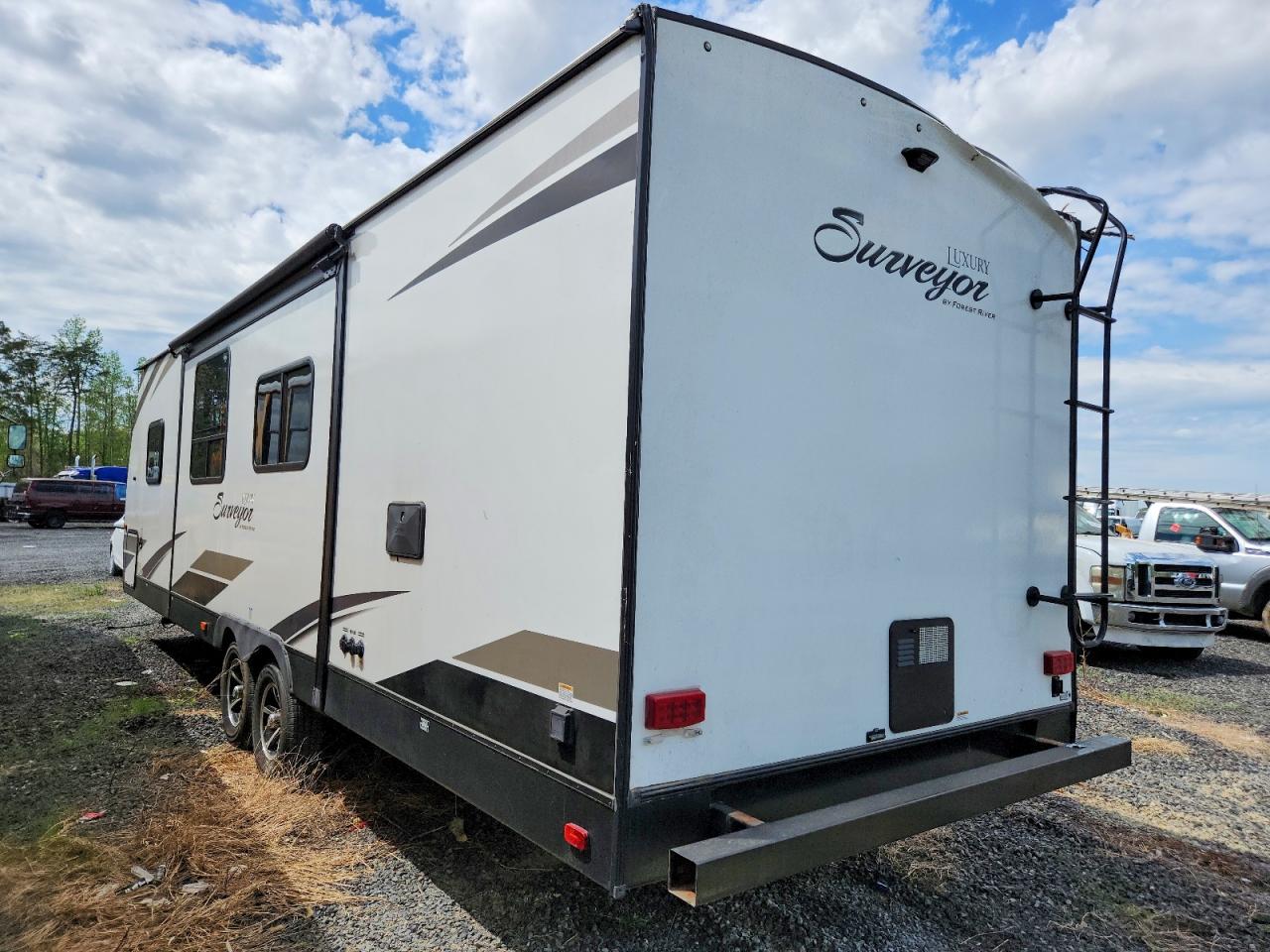 2019 FOREST All models VIN 4X4TSVE24KL036932 photo 3