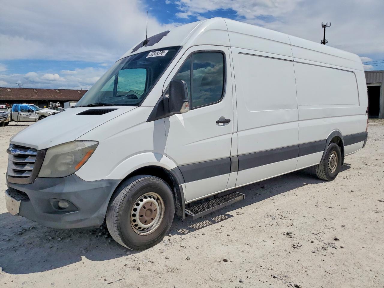 2014 FREIGHTLINER Sprinter VIN WDYPE8CC1E5845474 photo 1