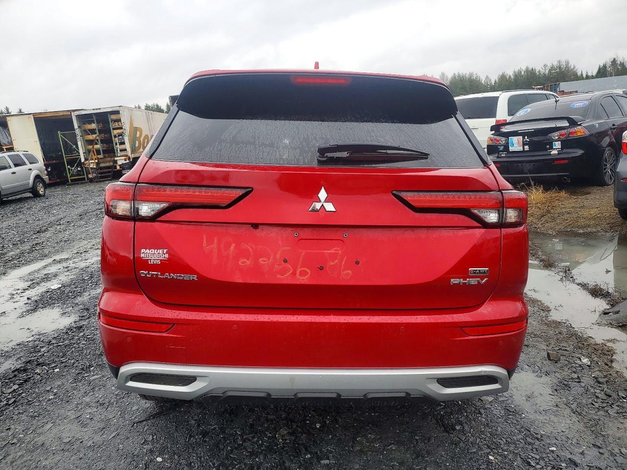 2025 Mitsubishi Outlander VIN JA4T5VA98SZ601142 photo 6
