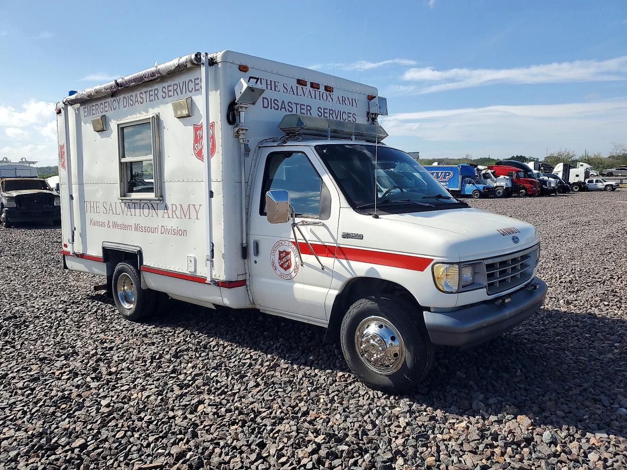 1993 Ford Econoline VIN 1FDKE37H7PHA02097 photo 4