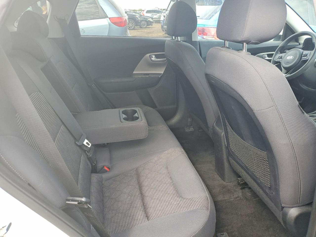 2019 Kia Niro VIN KNDCB3LC0K5246132 photo 10