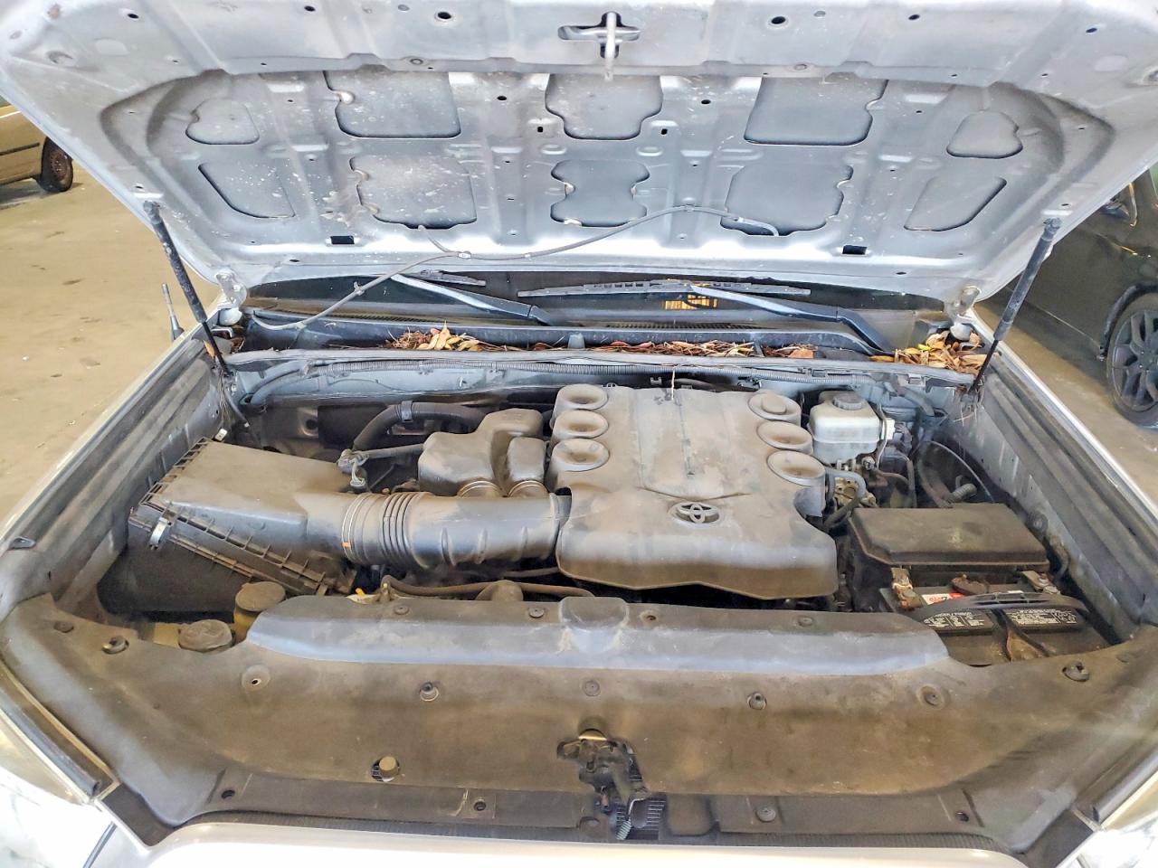 2011 Toyota 4runner VIN JTEZU5JR4B5032506 photo 12