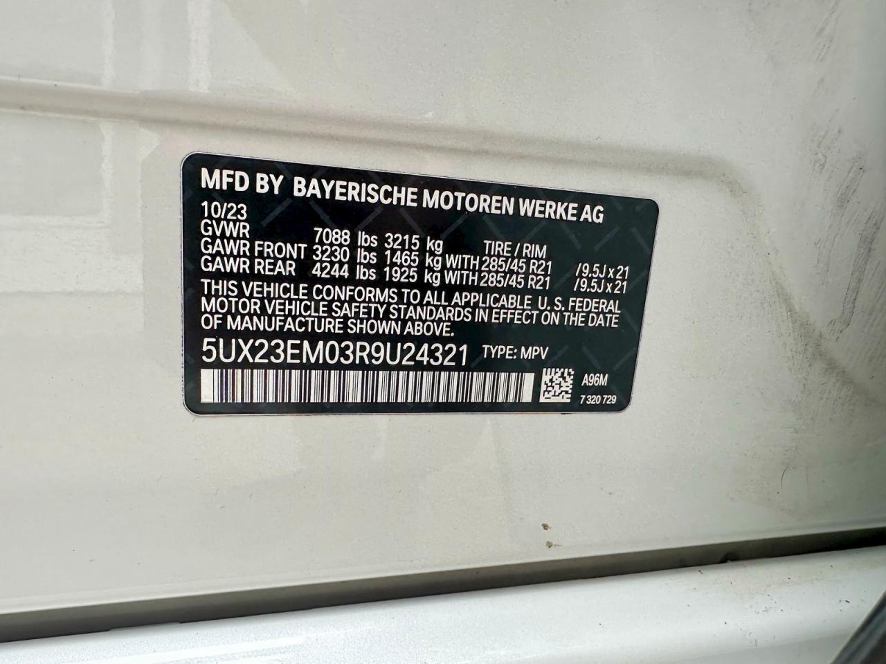 2024 BMW X7 VIN 5UX23EM03R9U24321 photo 10