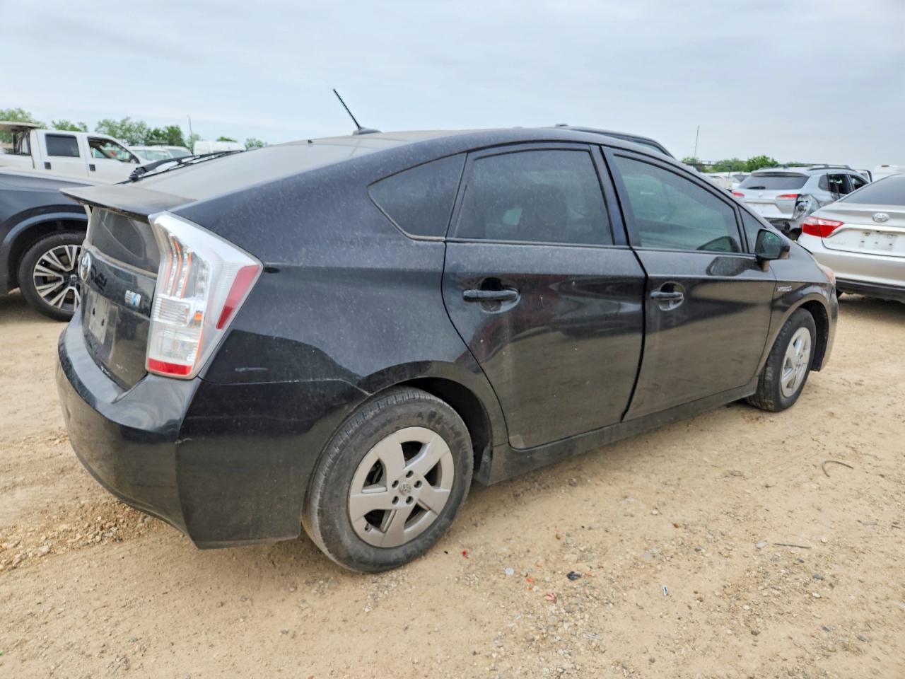 2010 Toyota Prius ii VIN JTDKN3DU7A0174819 photo 3