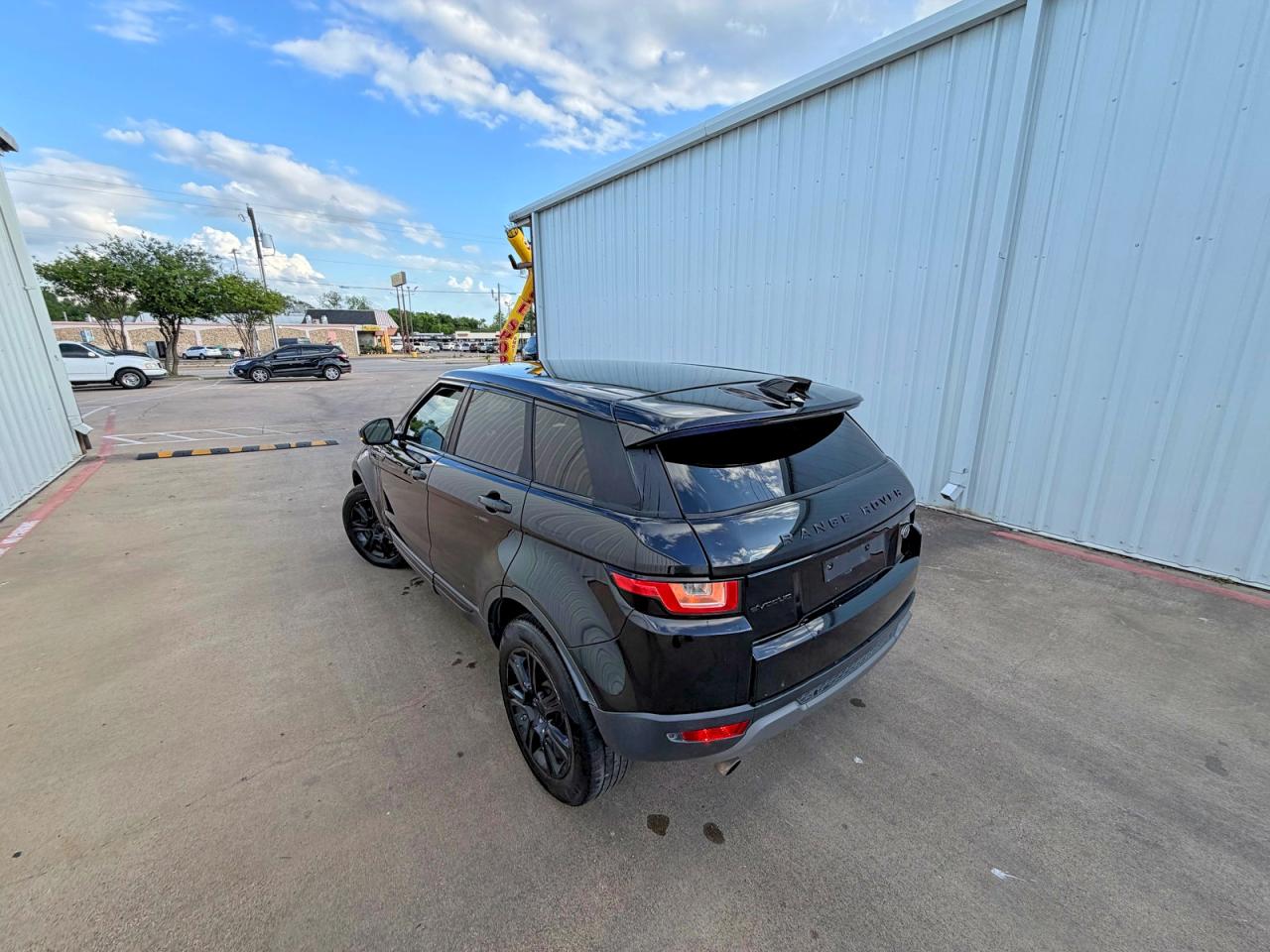 2016 Land Rangerover VIN SALVP2BG8GH111696 photo 3