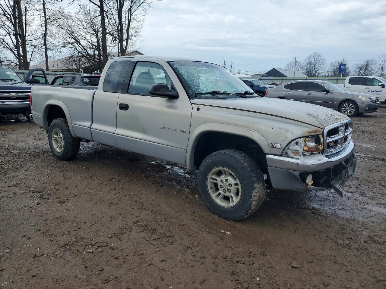 1999 Dodge Dakota VIN 1B7GG22YXXS157607 photo 4