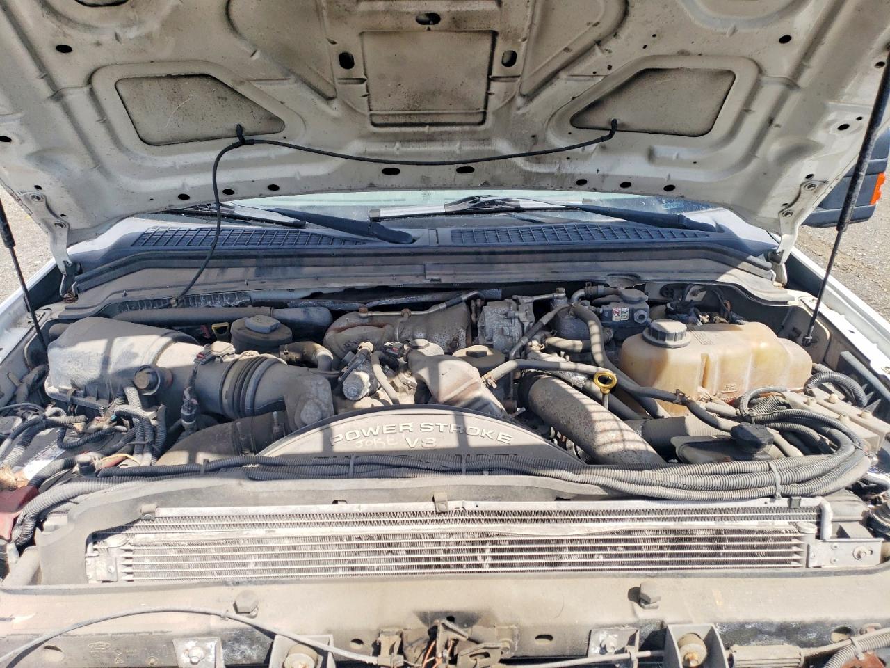 2010 Ford F550 VIN 1FDAX5HR9AEA82553 photo 12
