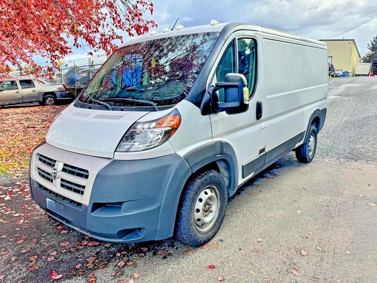2015 Ram Promaster VIN 3C6TRVAD7FE513870 photo 2