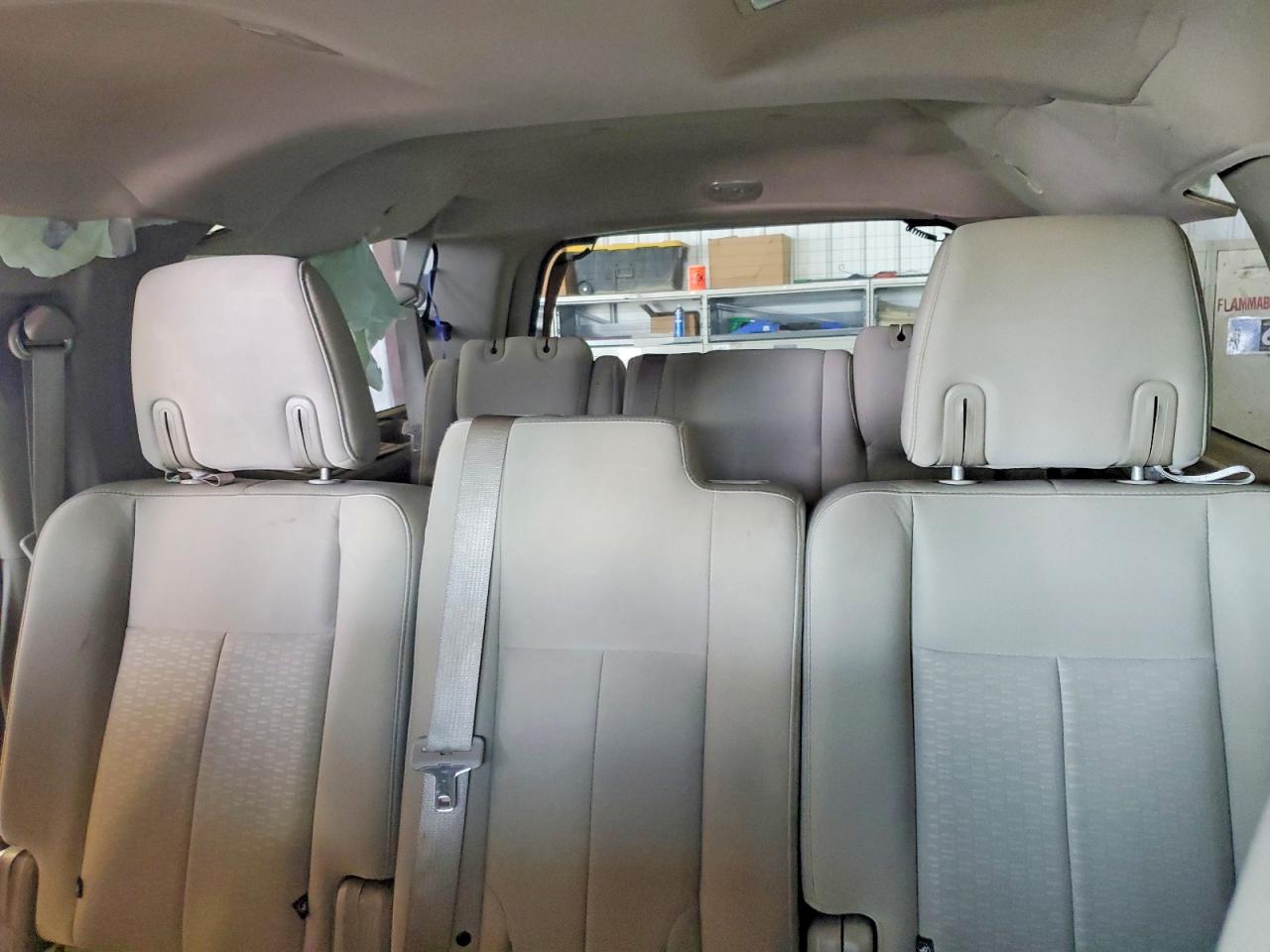 2012 Ford Expedition VIN 1FMJK1J54CEF56958 photo 10