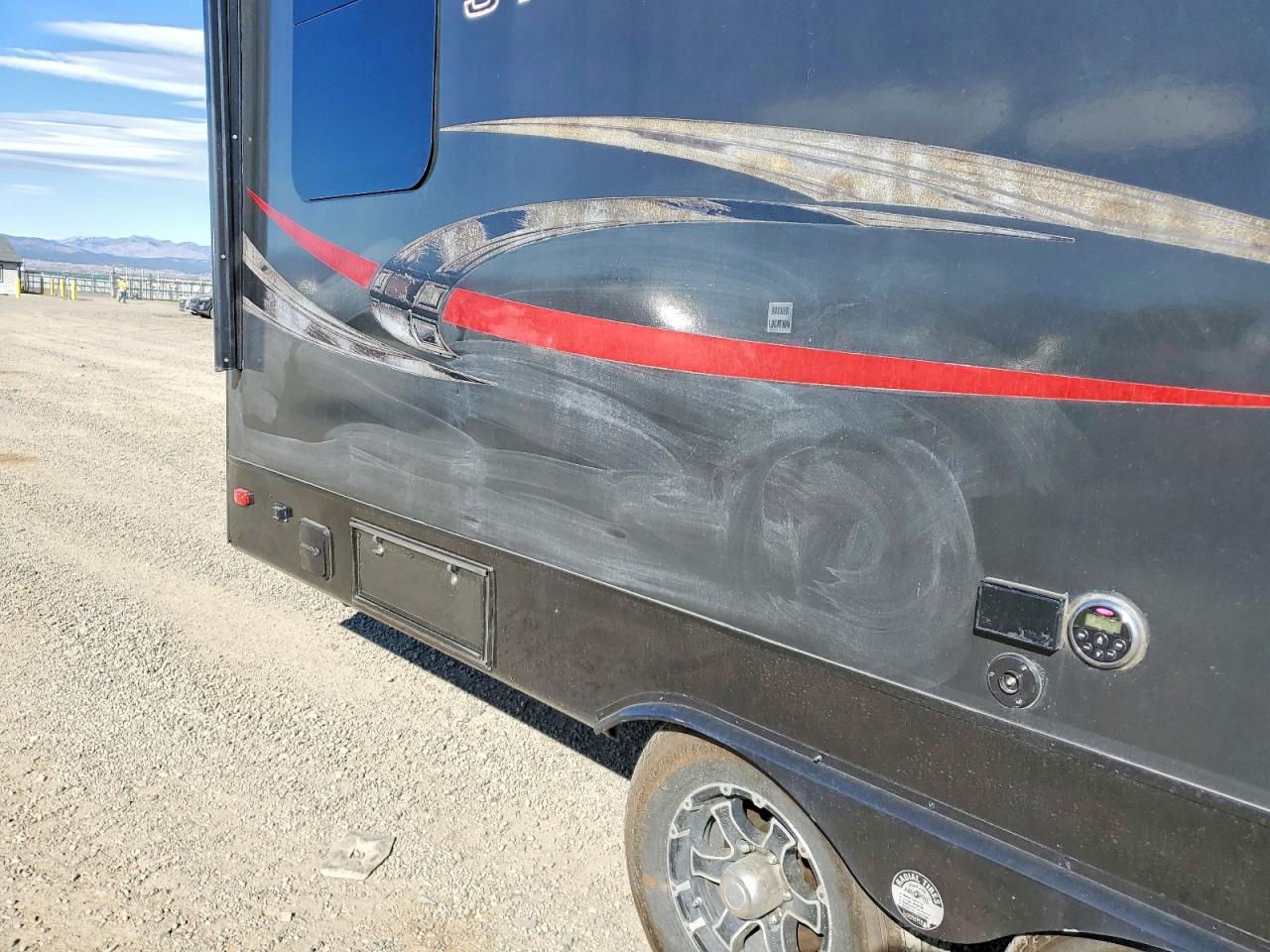 2016 WINNEBAGO Spyder 24f VIN 54CA11S21G1S12416 photo 10
