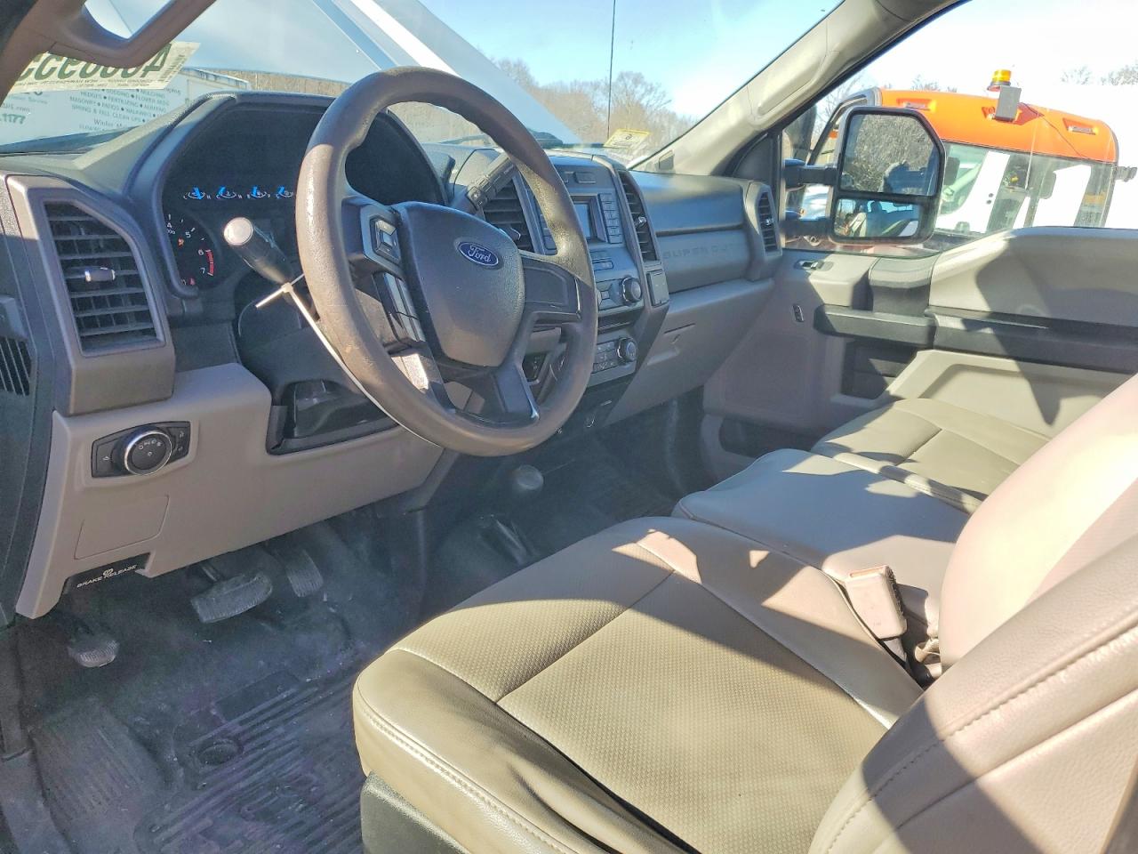 2017 Ford F350 VIN 1FTBF3B69HEB43988 photo 8