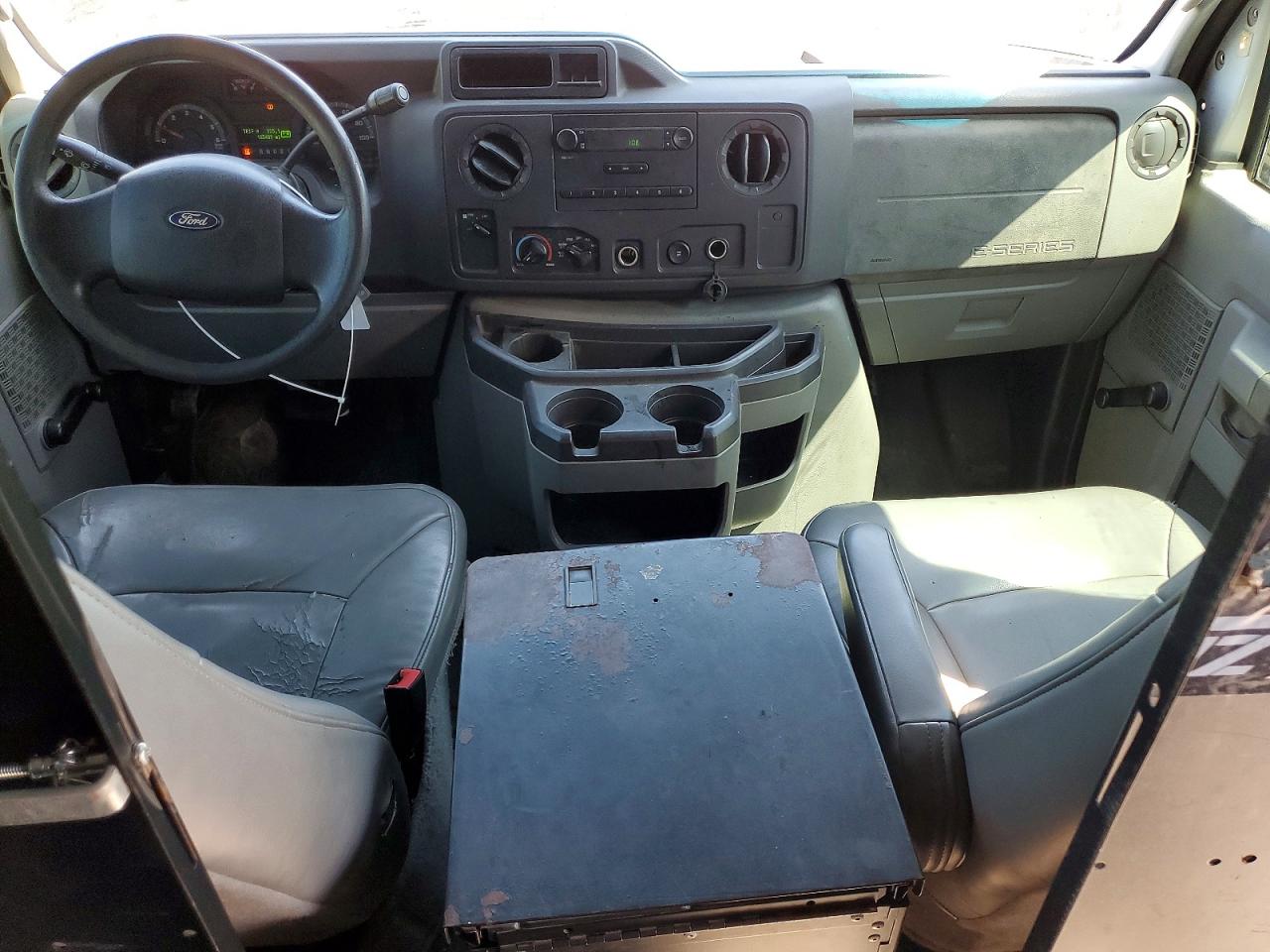2011 Ford Econoline VIN 1FTNE2EW4BDA65381 photo 8