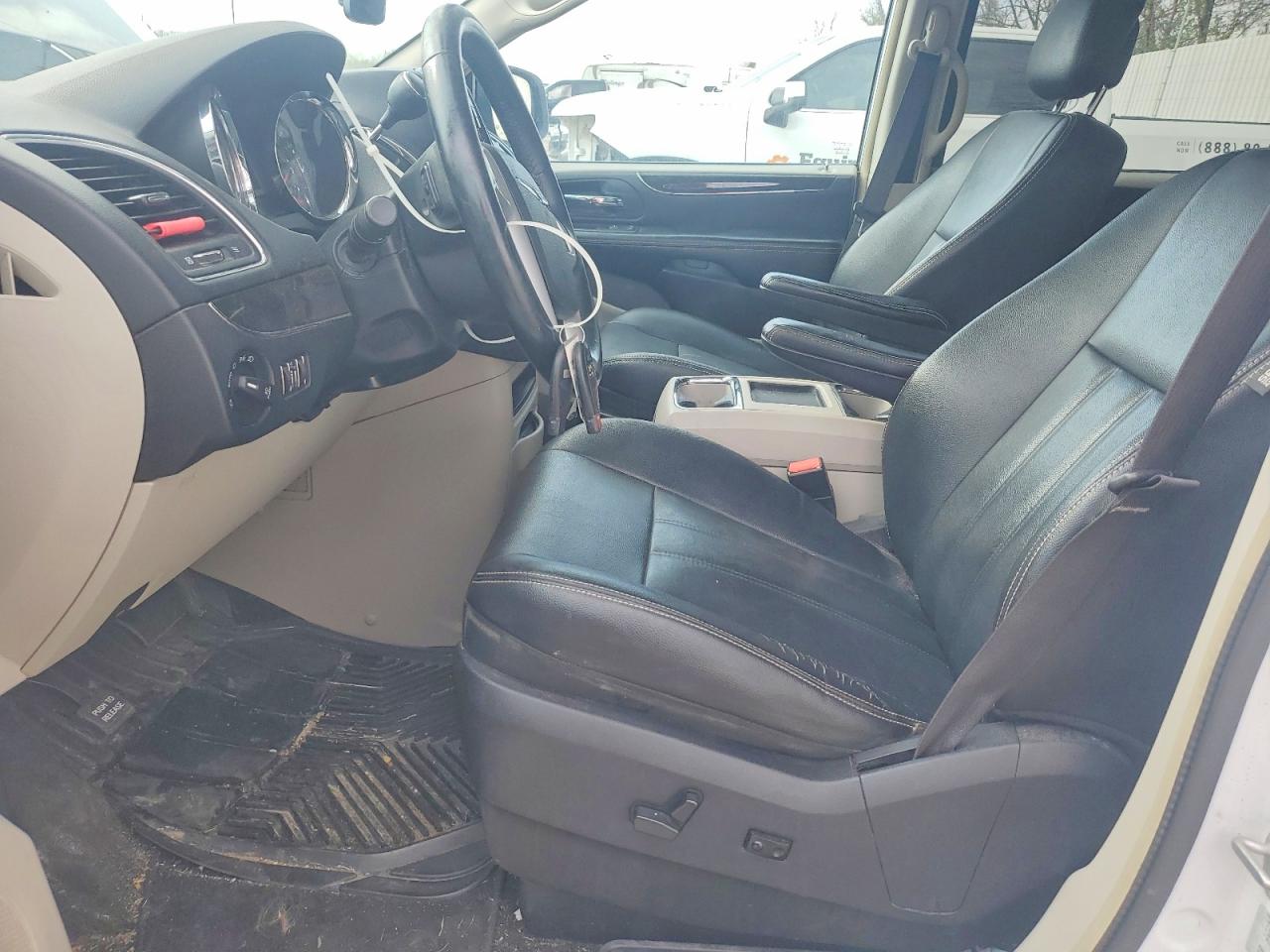 2016 Chrysler Minivan VIN 2C4RC1BG2GR187854 photo 7