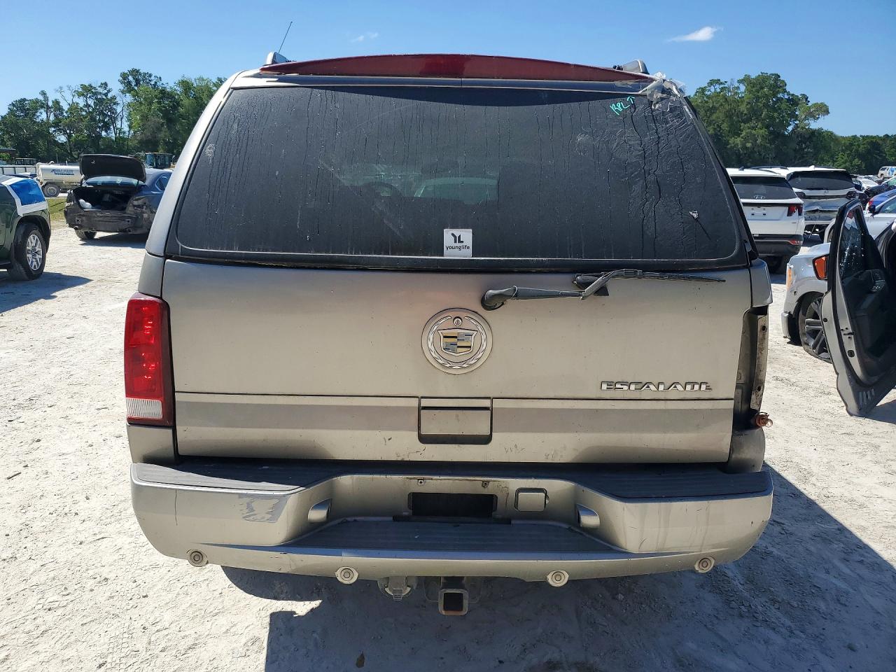 2002 Cadillac Escalade VIN 1GYEK63N62R111221 photo 6