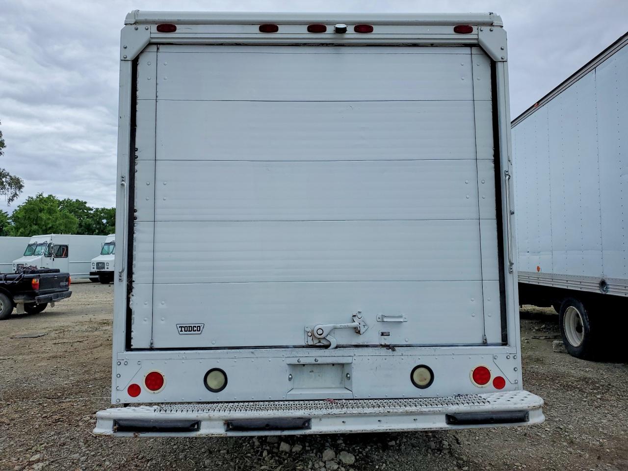 2010 Ford Econoline VIN 1FC4E4KLXADB01011 photo 6