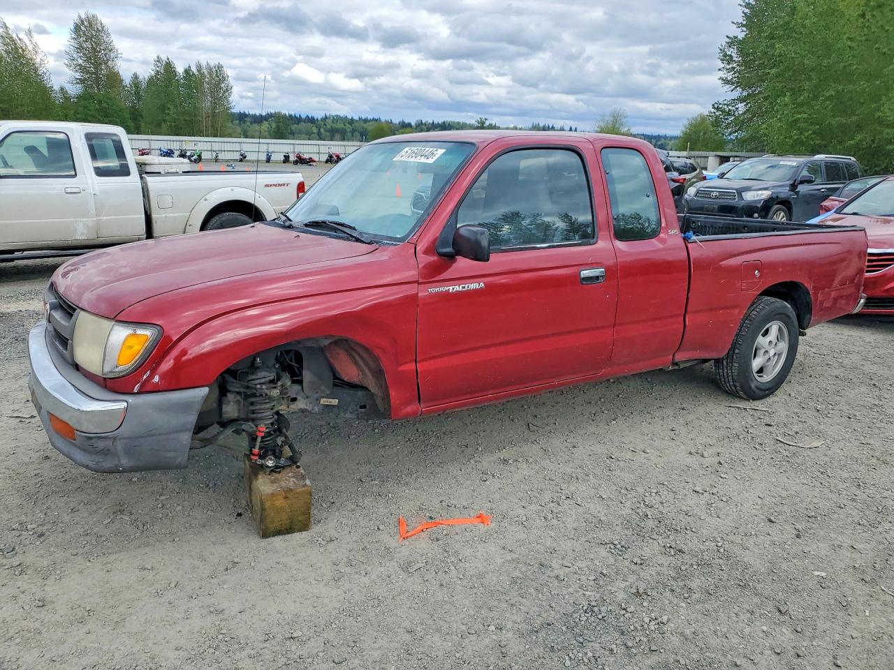 1998 TOYOTA Tacoma VIN 4TAVL52N2WZ031415 photo 1